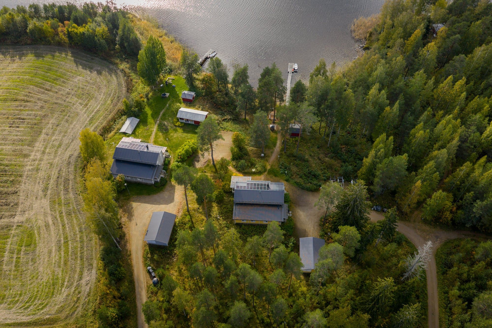 Kartanohuvilat, keulakuva
